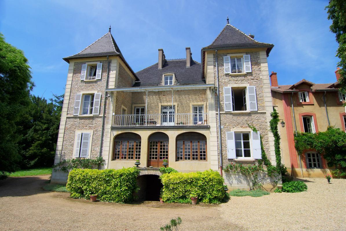 Champagny-sous-Uxelles Le Chateau المظهر الخارجي الصورة